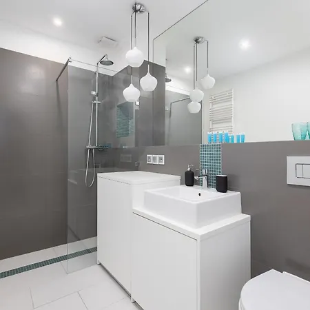 Apartmán Dunska Chic By Bookinghost