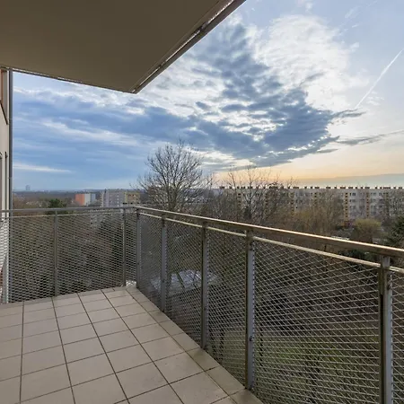 Dunska Chic By Bookinghost * Štetín