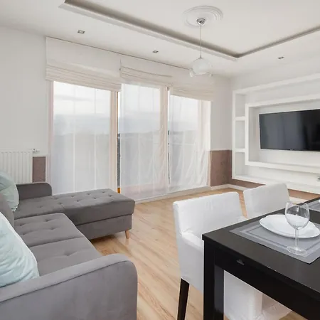 Dunska Chic By Bookinghost Štetín