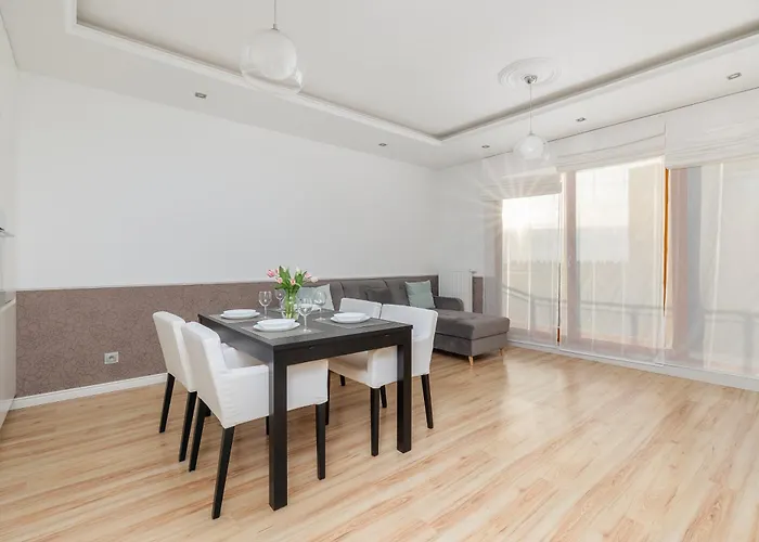 Dunska Chic By Bookinghost * シュチェチン