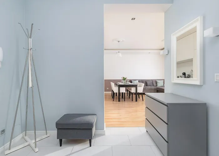 Apartment Dunska Chic By Bookinghost