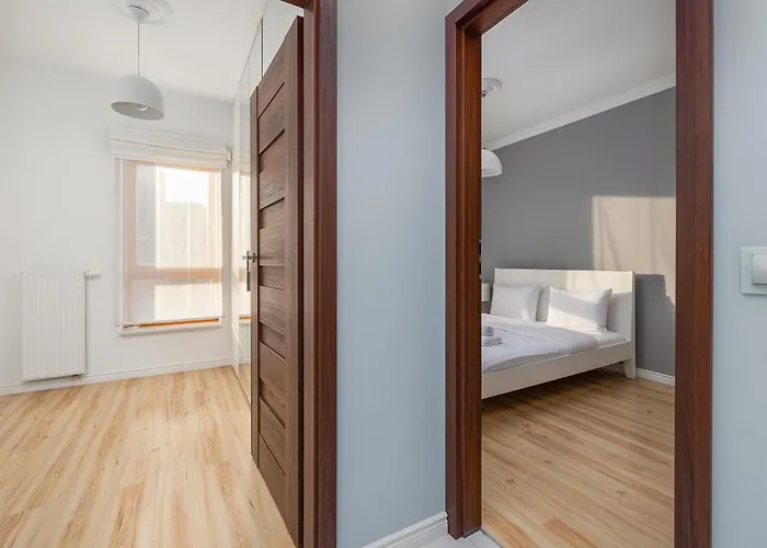 Dunska Chic By Bookinghost * Szczecin